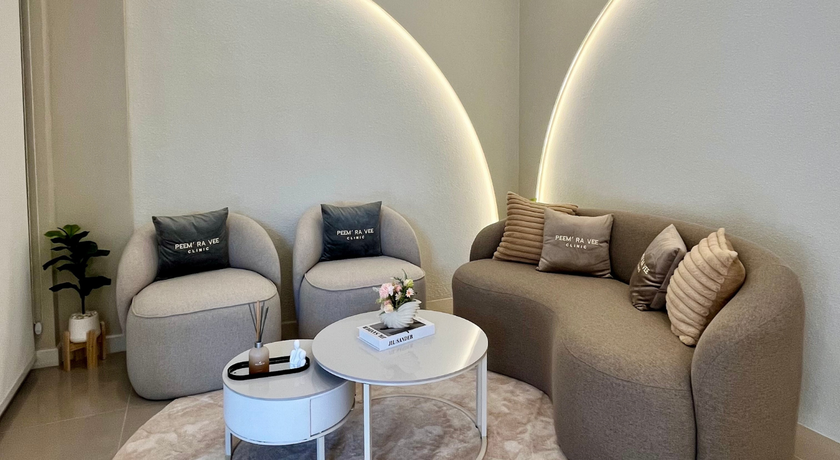 PEEM'RA VEE CLINIC (Chaingmai) PEEM'RA VEE CLINIC (Chaingmai) - ภีมรวีคลินิก (เชียงใหม่) ย่านมหิดล 5