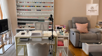 Madame Pam Nail Studio (Chokchai 4,Soi 46) Madame Pam Nail Studio (Chokchai 4,Soi 46) - ร้านทำเล็บมาดามแพม ร้านทำเล็บ โชคชัย 4 1