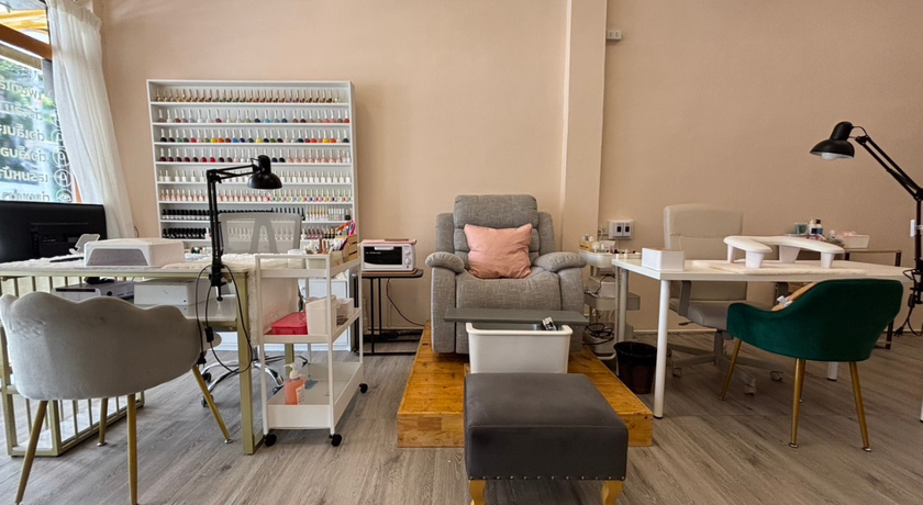 Madame Pam Nail Studio (Chokchai 4,Soi 46) Madame Pam Nail Studio (Chokchai 4,Soi 46) - ร้านทำเล็บมาดามแพม ร้านทำเล็บ โชคชัย 4 5