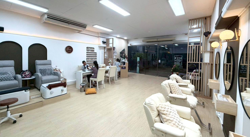 Kumi Salon & Spa (Lotus Watcharapol) Kumi Salon & Spa (Lotus Watcharapol) - คุมิ ซาลอน แอนด์ สปา ซาลอนและสปา วัชรพล 3