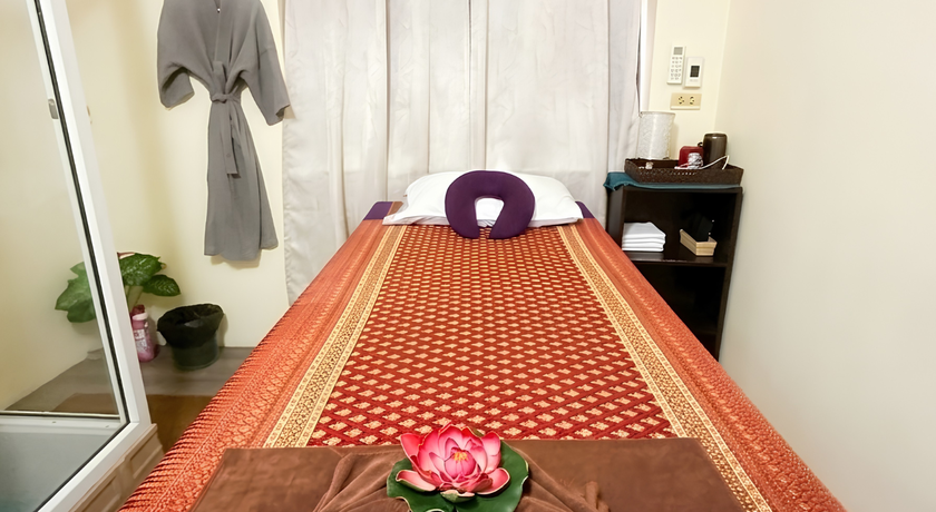 Relax Thai Massage 2 (Pradiphat 14) Relax Thai Massage 2 (Pradiphat 14) - รีแลกซ์ ไทย มาสสาจ 2 ประดิพัทธ์ 4