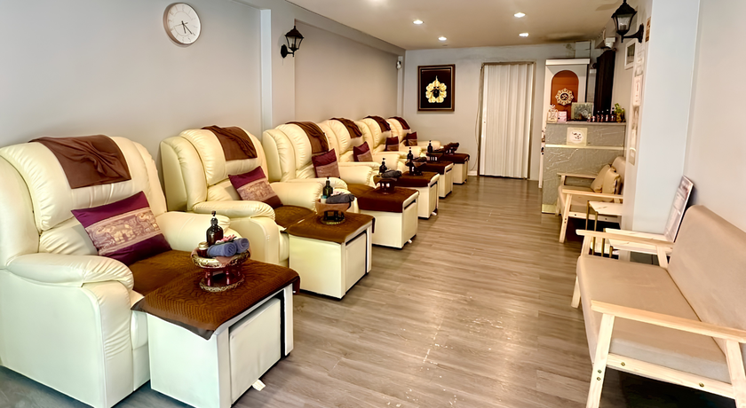 Relax Thai Massage 2 (Pradiphat 14) Relax Thai Massage 2 (Pradiphat 14) - รีแลกซ์ ไทย มาสสาจ 2 ประดิพัทธ์ 9