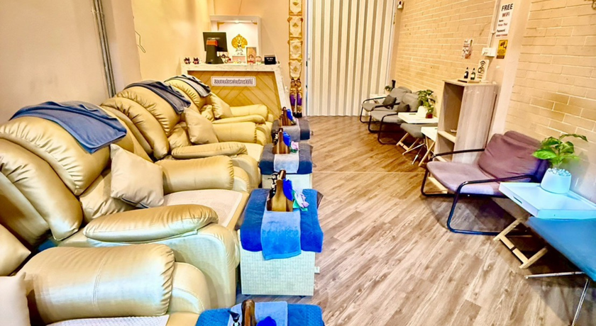 Relax Thai Massage 5 (Near BTS Saphan Khwai) Relax Thai Massage 5 (Near BTS Saphan Khwai) - รีแลกซ์ ไทย มาสสาจ 5 สะพานควาย 9
