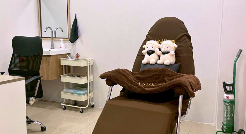 Anika Clinic (Chon Buri) Anika Clinic (Chon Buri) - อนิก้าคลินิก ชลบุรี คลินิกความงามเมืองชลบุรี 7