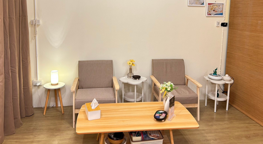 Gua Sha facial Massage By Chonchanok (Chiangmai) Gua Sha Facial Massage By Chonchanok (Chiangmai) - นวดหน้ากัวซา เชียงใหม่ ชนชนก ยกกระชับ หนองหอย 3