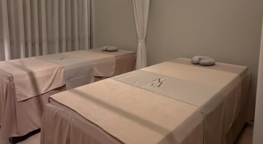 NIRANA MASSAGE & SPA NIRANA MASSAGE & SPA - นิรณา มาสสาจ แอนด์ สปา ทรงวาด 277