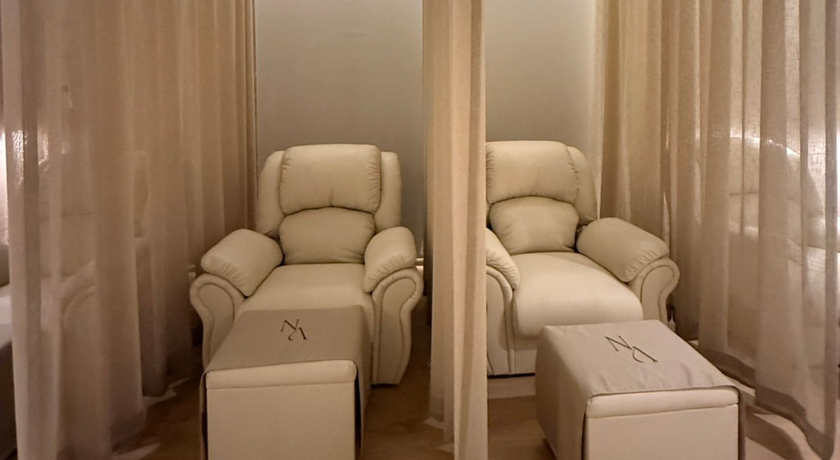 NIRANA MASSAGE & SPA NIRANA MASSAGE & SPA - นิรณา มาสสาจ แอนด์ สปา ทรงวาด 281