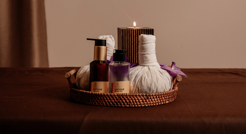 Antique Massage (Wualai walking street branch Chiangmai) Antique Massage - แอนทีค มาสสาจ วัวลาย เชียงใหม่ 8