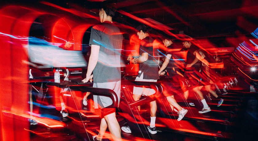 Vault Fitness (Sukhumvit 16) - HIIT, Ass & Abs, Sexy Back & Dance Classes Vault Fitness (สุขุมวิท 16) - คลาส HIIT คาร์ดิโอ & คลาสเต้นสุดมันส์ อโศก 11