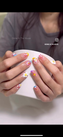 Onnie in The House Onnie in The House image_picker_860ABEAD-03BA-43C5-8F34-6EF23C17D856-24267-0000034D4A47E5C7