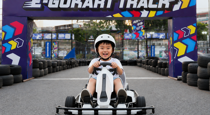 E-Gokart Track (Chula 28, Banthat Thong Road)  E-Gokart