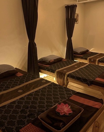 EASE FOR U Massage & Spa  image_picker_32085188-F58B-4626-9D2A-706811C6ED91-93489-000016766943EA3D