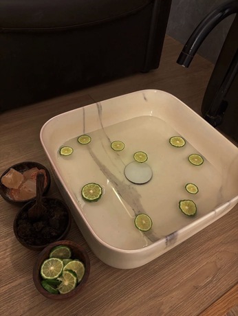 EASE FOR U Massage & Spa  image_picker_6D807B9E-4E7F-4214-9F33-3373EA362965-93489-00001676694AE2EE