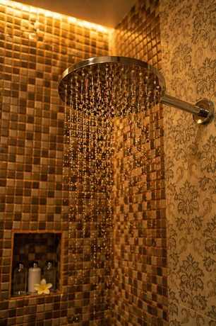 Rumah Spa  RS_RoomSpa_Shower