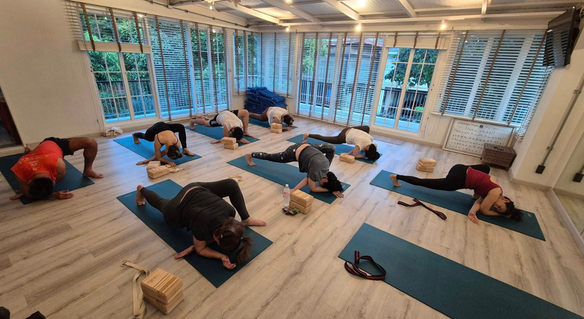 Smile Yoga 130 (Ram Intra 40) Smile Yoga 130 (Ram Intra 40) - สไมล์ โยคะ 130 (รามอินทรา 40) โยคะ รามอินทรา 4