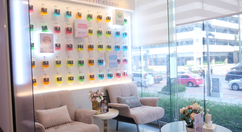 Labelle Aesthetic Clinic Labelle Aesthetic Clinic - ลาเบล คลินิก บริการปรับรูปหน้า BTS อโศก และ MRT เพชรบุรี 12
