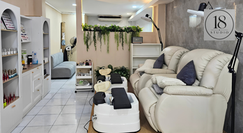 STUDIO 18 Nail Spa & Salon STUDIO 18 Nail Spa & Salon - สตูดิโอ 18 เนล สปา แอนด์ ซาลอน ย่านสุขุมวิท 18 1