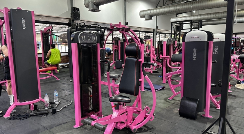 FITWHEY GYM (LADPRAO 101) FITWHEY GYM (LADPRAO 101) - ฟิตเวย์ ยิม (ลาดพร้าว 101)  3