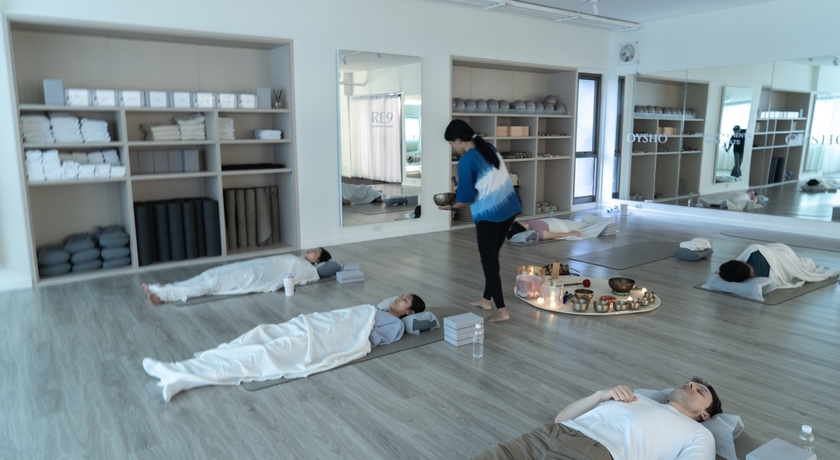 RE9 Wellness Studio RE9 Wellness Studio - อาร์อีไนน์ เวลเนส สตูดิโอ สาทร 14