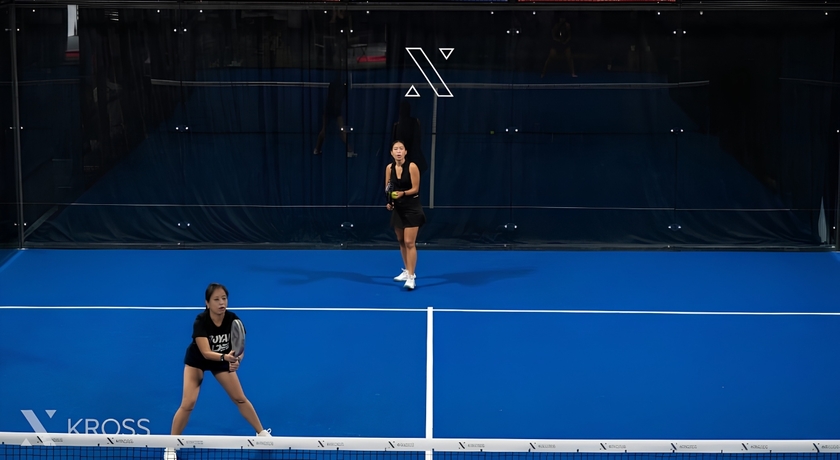 Kross Padel Indoor Bangkok (Rama IV) Kross Padel Indoor Bangkok (Rama IV) - ครอส พาเดล อินดอร์ แบงค็อก พระราม 4 3