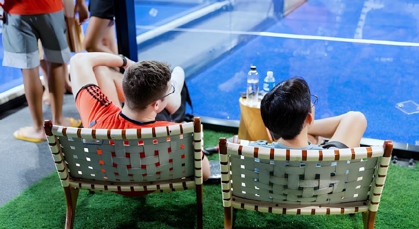 Kross Padel Indoor Bangkok (Rama IV) Kross Padel Indoor Bangkok (Rama IV) - ครอส พาเดล อินดอร์ แบงค็อก พระราม 4 10