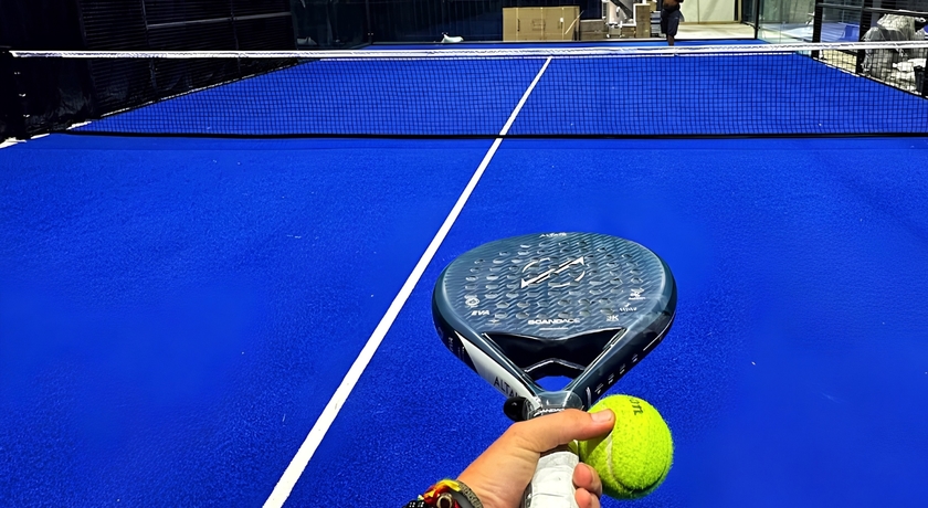 Kross Padel Indoor Bangkok (Rama IV) Kross Padel Indoor Bangkok (Rama IV) - ครอส พาเดล อินดอร์ แบงค็อก พระราม 4 12
