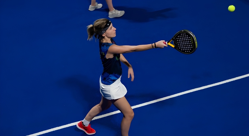 Kross Padel Indoor Bangkok (Rama IV) Kross Padel Indoor Bangkok (Rama IV) - ครอส พาเดล อินดอร์ แบงค็อก พระราม 4 17