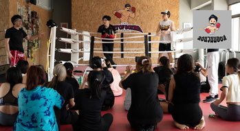 Longnuamboyz Muay Thai Gym (Sukhummvit 71) Longnuamboyz Muay Thai Gym (Sukhummvit 71) - ลงนวมบอยส์ มวยไทย ยิม (สุขุมวิท 71) 1