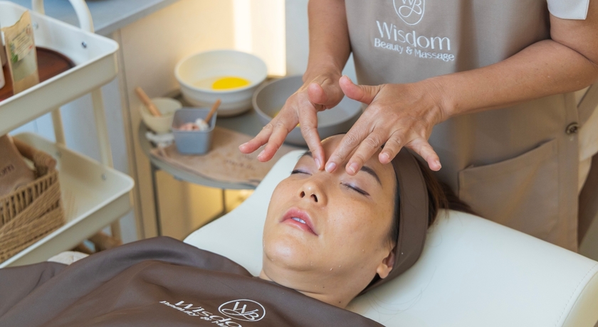 Wisdom Beauty & Massage Wisdom Beauty & Massage - วิสดอม บิ้วตี้ มาสสาจ พัฒนาการ 87 7