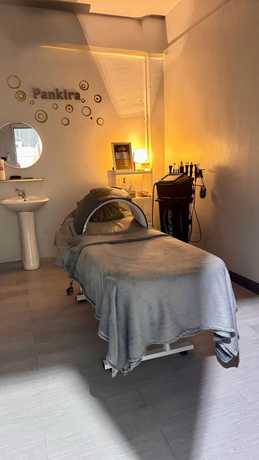 LUCKY CARE CLINIC LUCKY CARE CLINIC - คลินิกเวชกรรม ย่านบางโพ null?1790060623